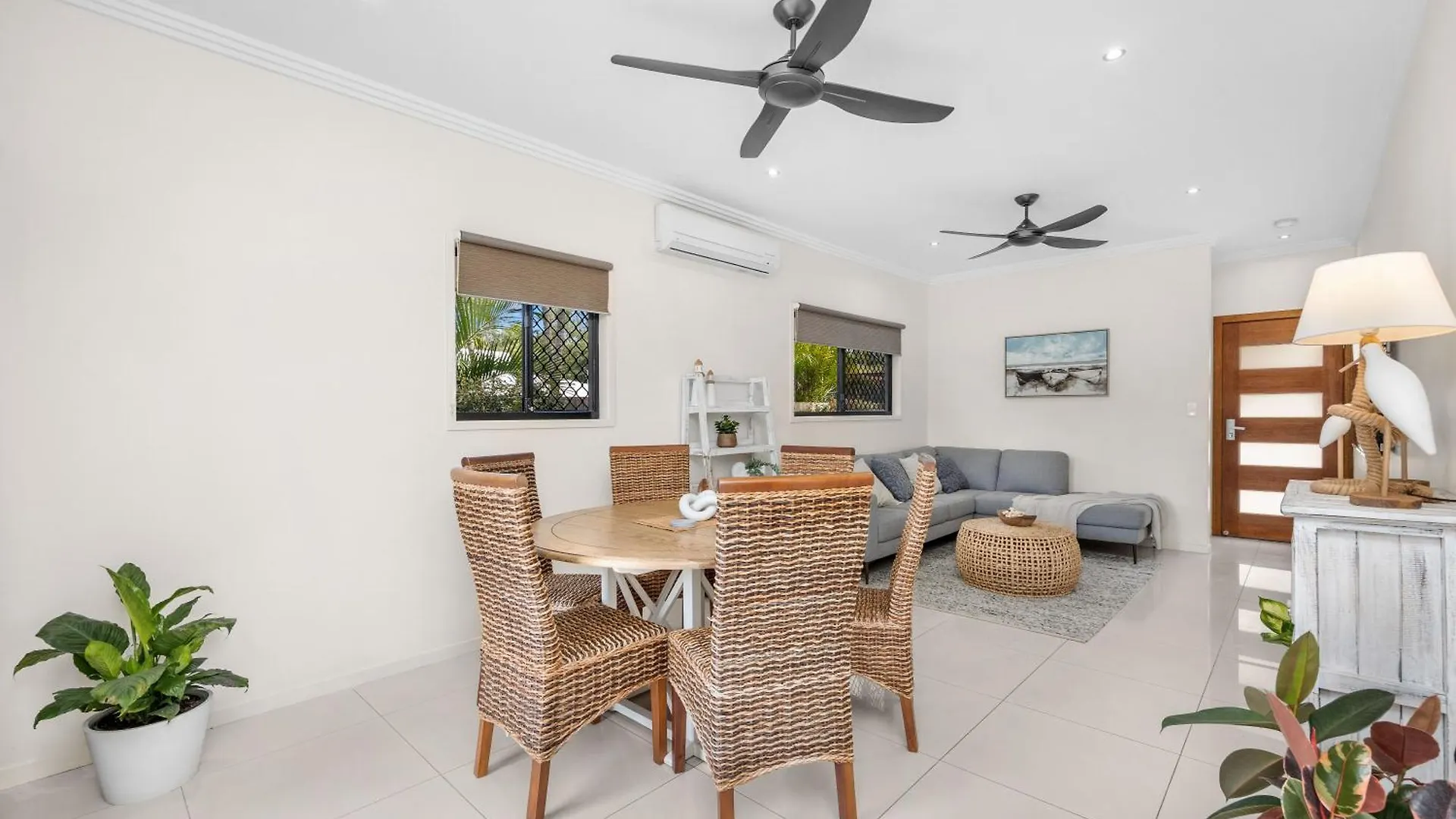 'Bay View' With Pool And Rooftop Entertaining Area Hervey Bay