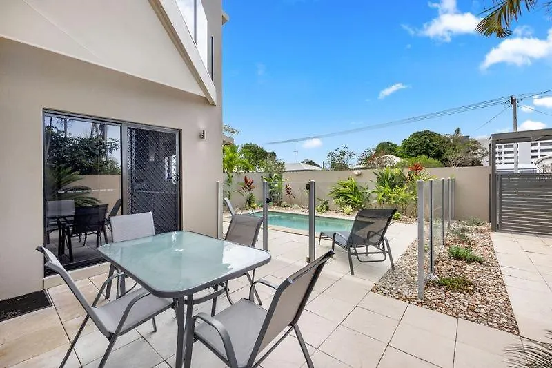 'Bay View' With Pool And Rooftop Entertaining Area Hervey Bay Apartmán
